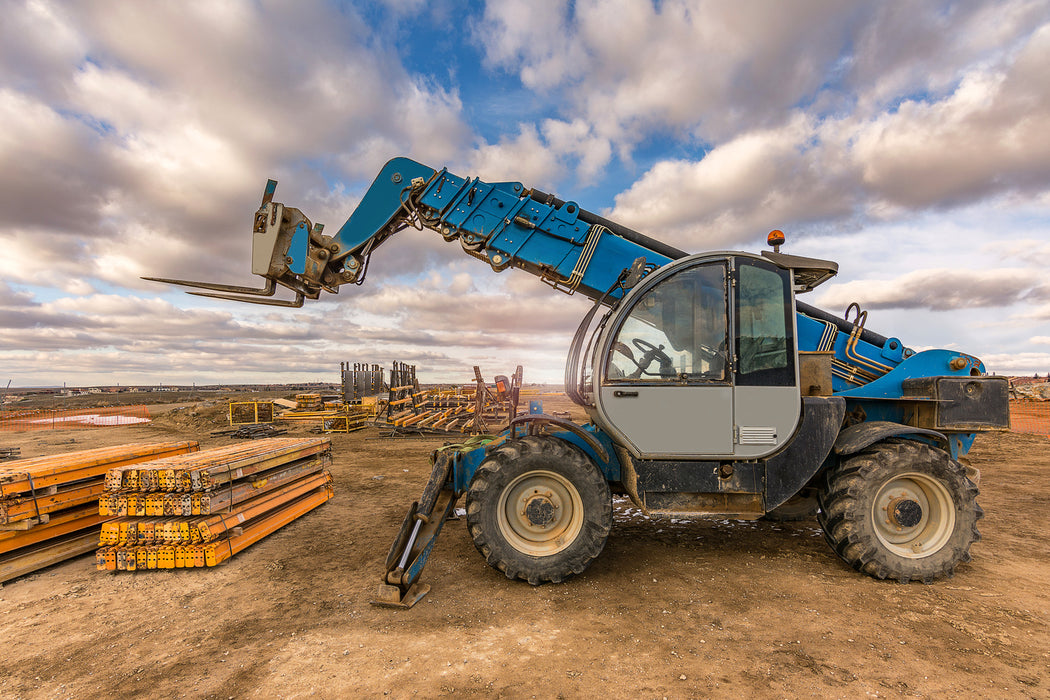 Beginner Rough Terrain Telehandler (Zoom Boom)